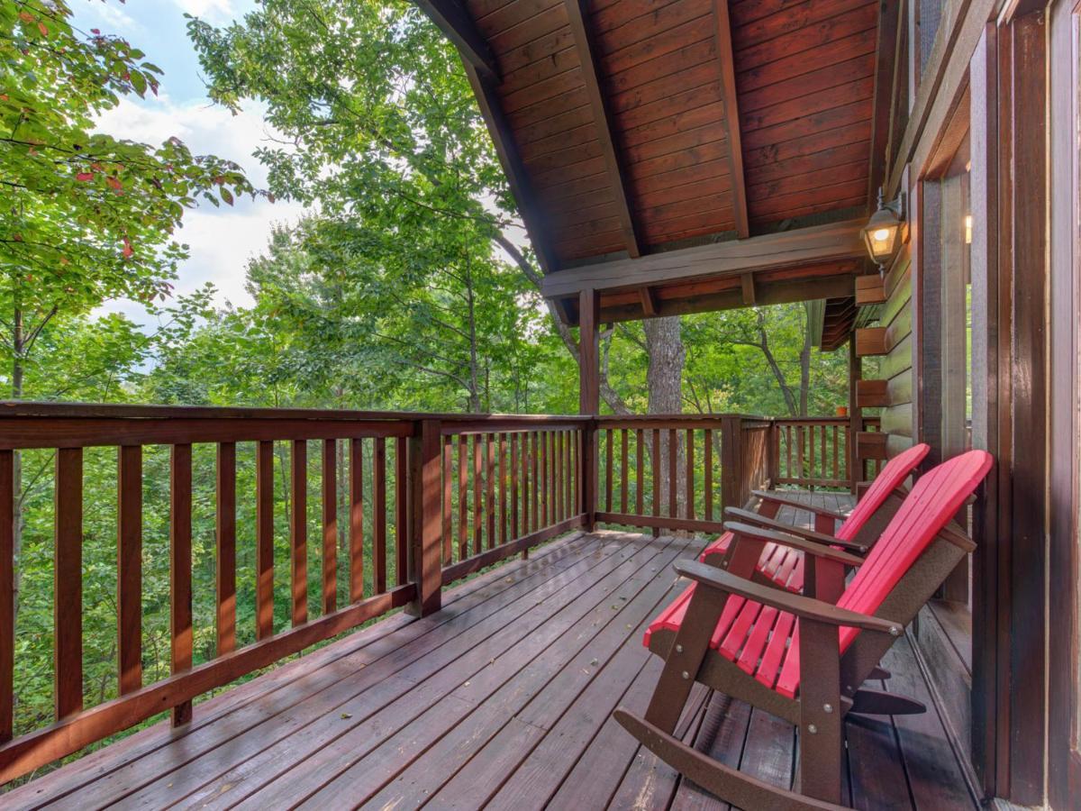 Above The Clouds, 4 Bedrooms, Pool Access, Private, Gaming, Sleeps 16 Gatlinburg Exterior photo